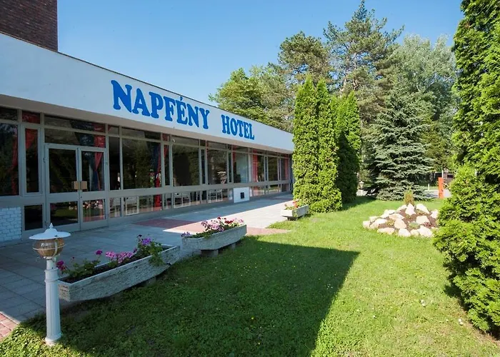 Hotel Napfeny Hotel 2*