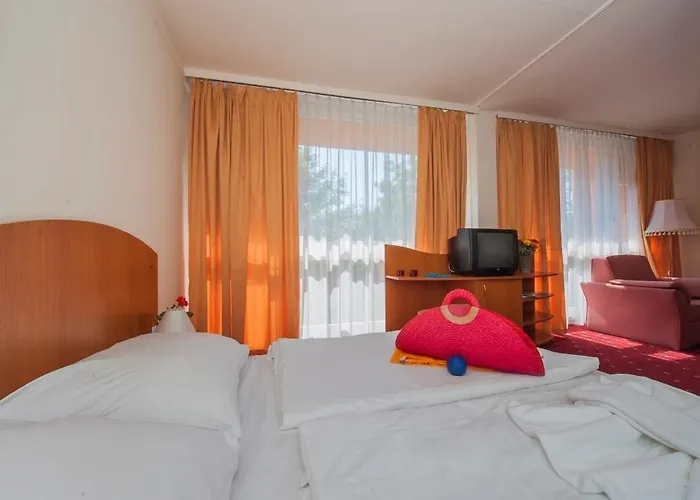 Hotel Napfeny Szálloda Balatonlelle